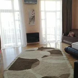 Апартаменты In The Historical Center Of Batumi, Near The Seaside Park, Батуми
